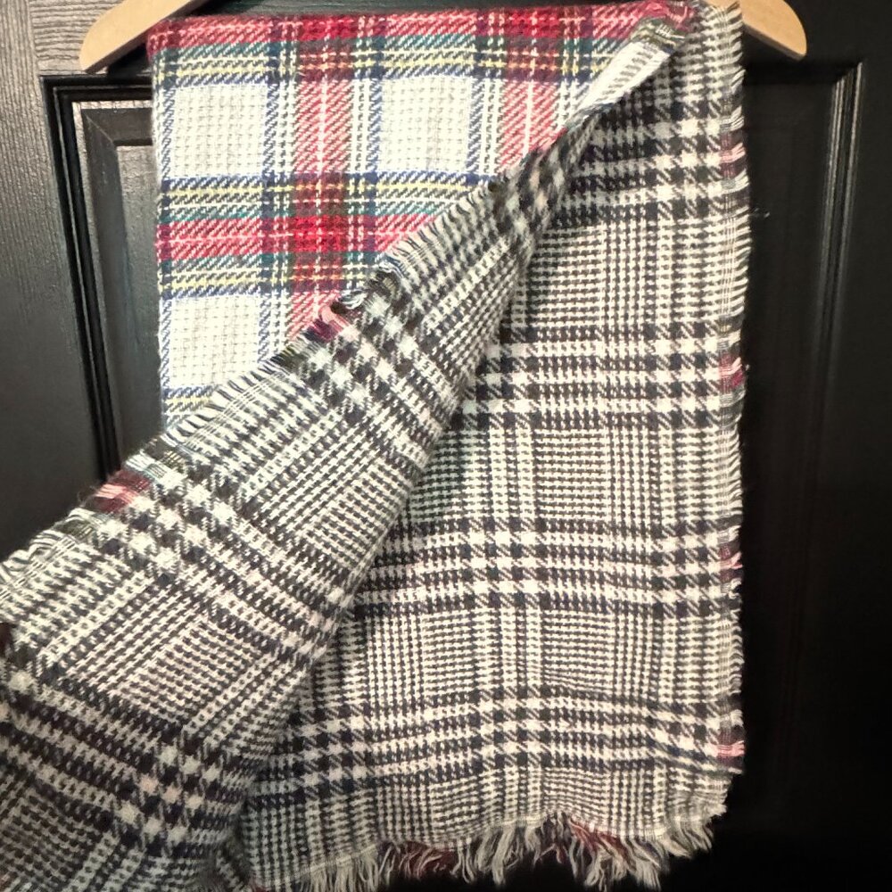 Blanket Scarf Red Black White